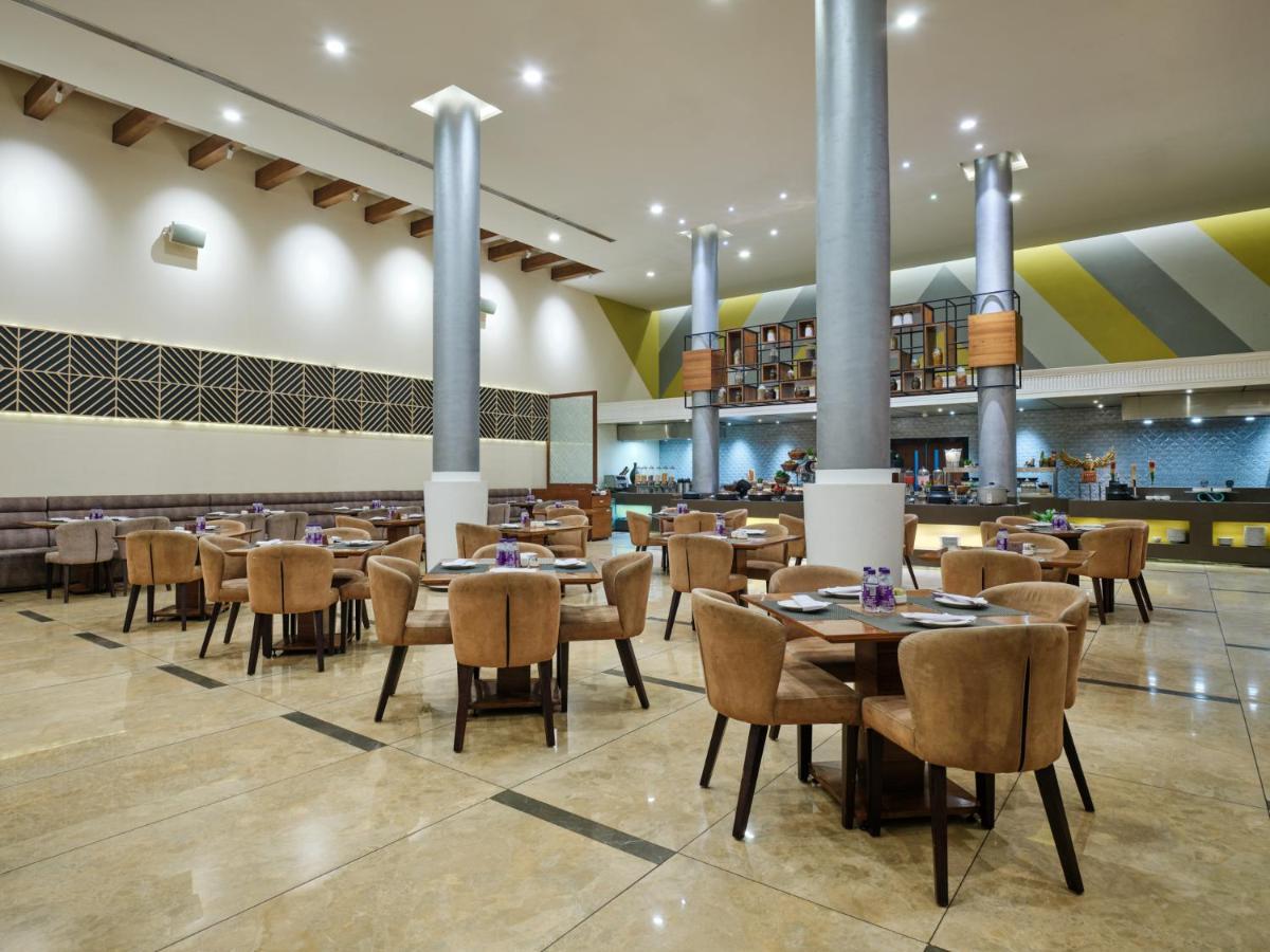 Sayaji Indore Bagian luar foto